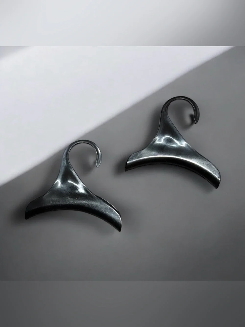Black Arched Handbag Hanger & Backpack Hooks 2-Pack – Brand New!